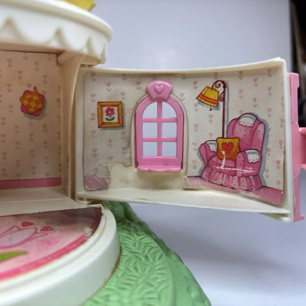 Vintage Charmkins ~ WHIPPOORWILL FLOWER MILL windmill playset ~ 1983 1984 Hasbro